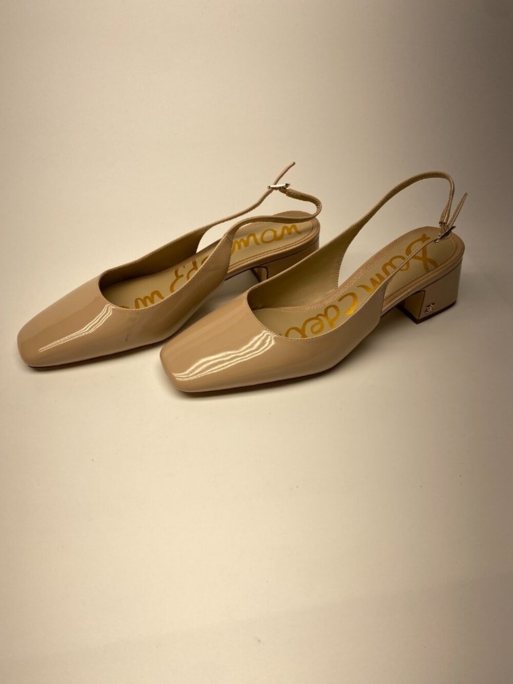 Sam Edelman Tamara Snip-Toe Beige Patent Leather Slingbacks Shoe Sz 11 Wide
